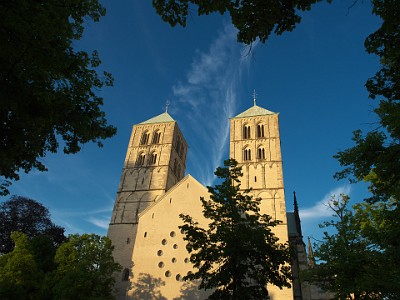 P000199