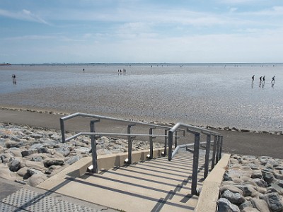 P000179