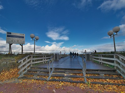 P000104