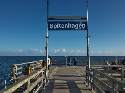 P000218