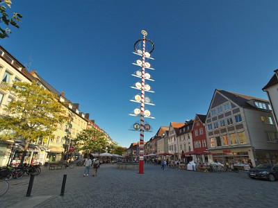 P000356