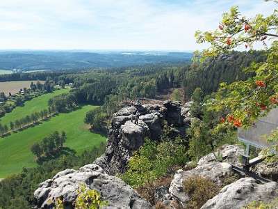 P000473