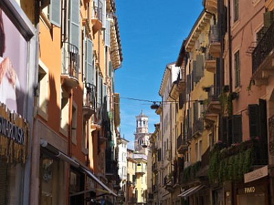 P000237