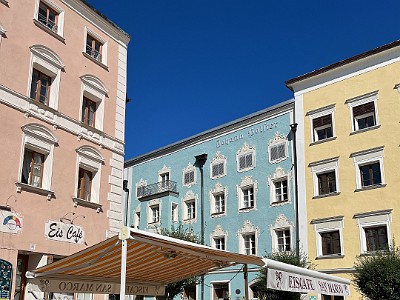 P000148