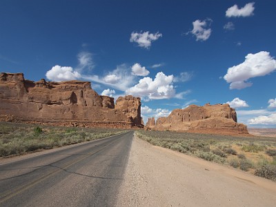 P000335