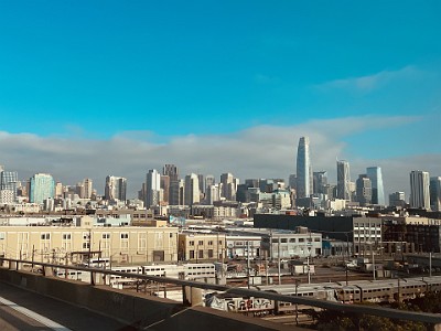 P000483
